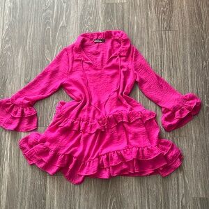 Beautiful bright pink mini dress with ruffles. Size S/M